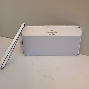 Kate Spade Wristlet Wallet